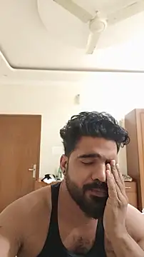 عرض كام Yourguys21
