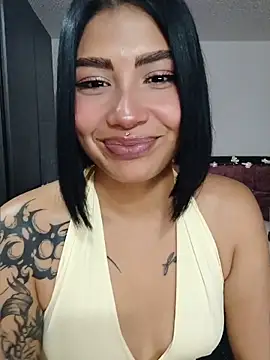 Kylie_brazt's Live Chat Room