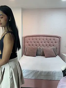 ChloeMoon9 чат на живо