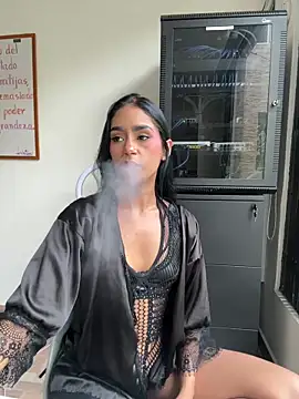 ChloeMoon9 чат на живо