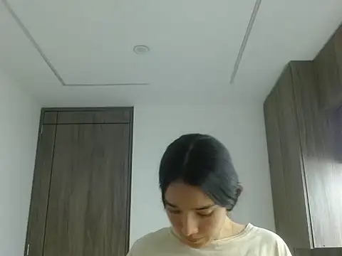 _luna_777 – live chatrum
