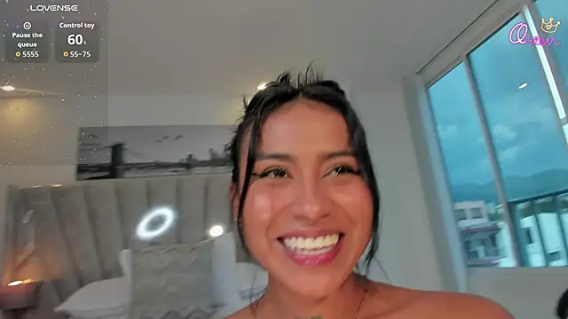 Ivyy_Moon_ – live chatrum
