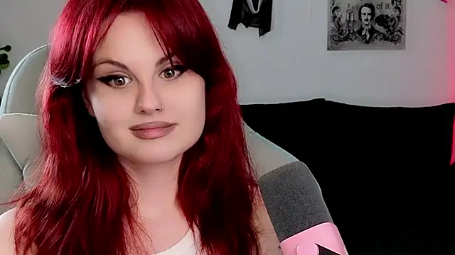 Živá chatovací místnost Della_Ideal