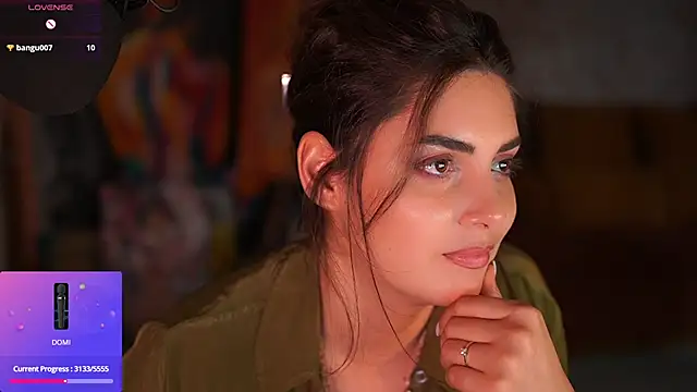 غرفة دردشة _Allie_ المباشرة