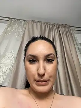 Lucy_doll22 Live Chatraum