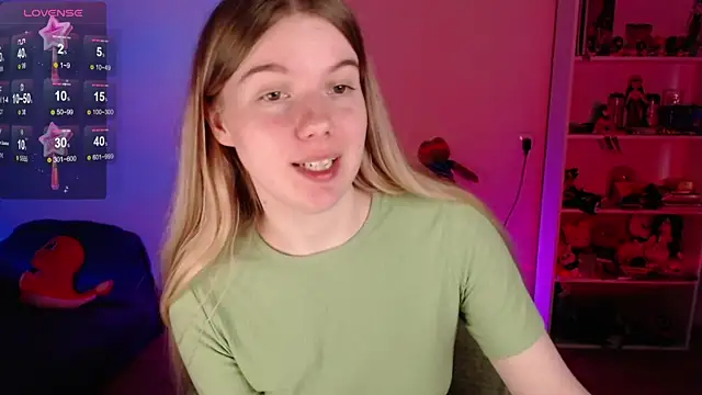 Strawberry_juli Cameră chat live