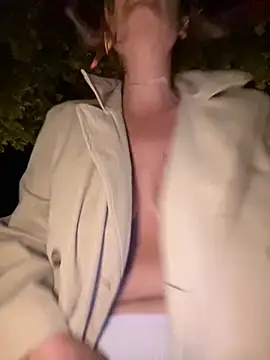 NataKitten – Naživo XXX chat
