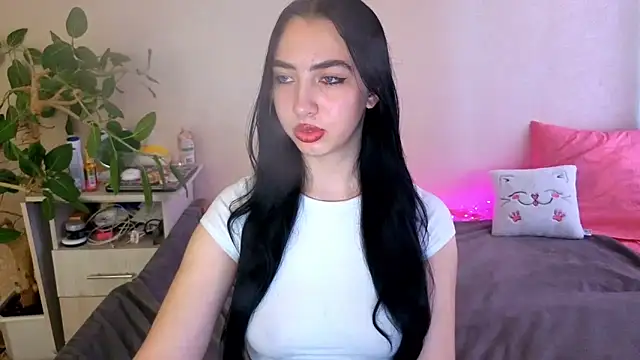 WildKittenX_ Cameră chat live