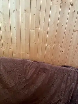 nemesidaM Adlı Modelin Canlı Sohbet Odası
