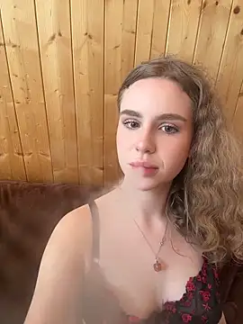 nemesidaM's Live Chat Room