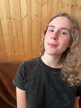 nemesidaM Cameră chat live