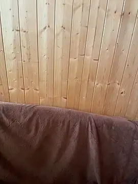 nemesidaM Adlı Modelin Canlı Sohbet Odası