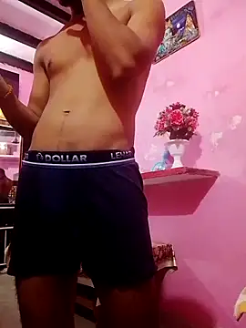 ห้องแชทสดของ RinaRahul63
