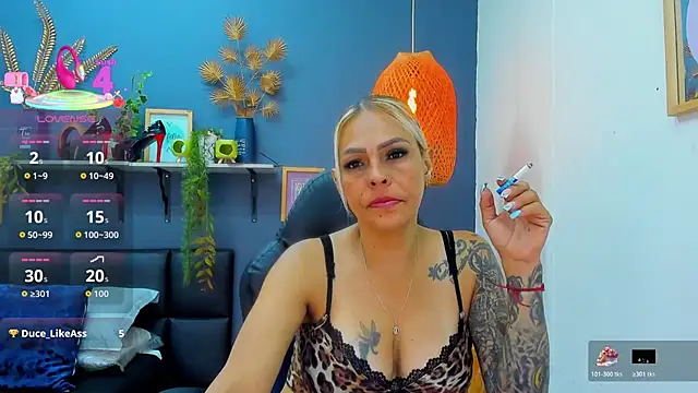 Chat soba uživo modela yessila_parker