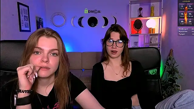 helli_belli Adlı Modelin Canlı Sohbet Odası
