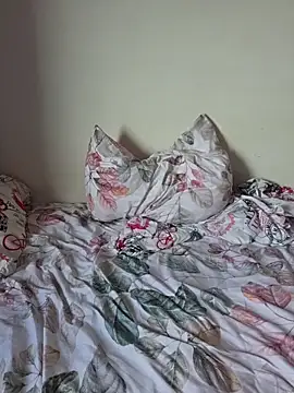 Онлайн чат corinastonee
