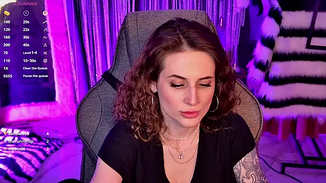 OliviaMcClean – live chatrum