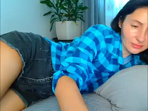 Sala de chat en directo de Irina9793