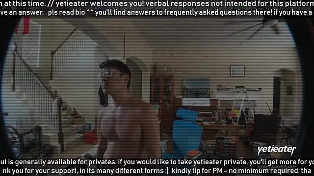 Živá chatovací místnost yetieater