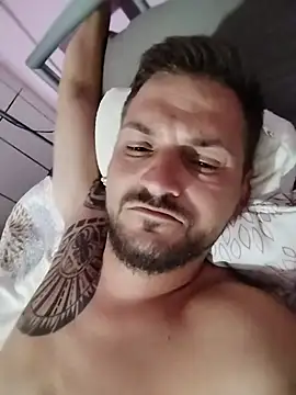 VelvetWolff – live chatrum