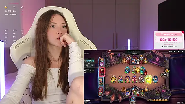 Pokój czatu na żywo – moleculegirl