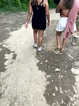 Chat soba uživo modela Moom_evil1177