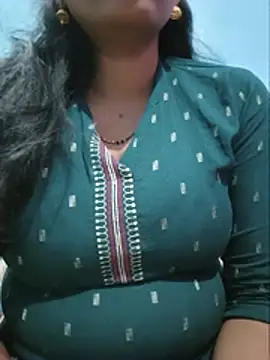 Chatroom en direct de Sexyradha_
