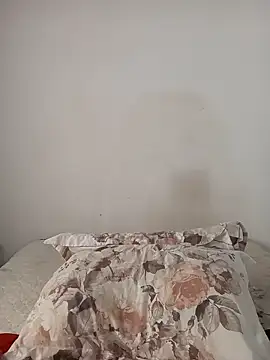 Missvixen81's Live Chat Room