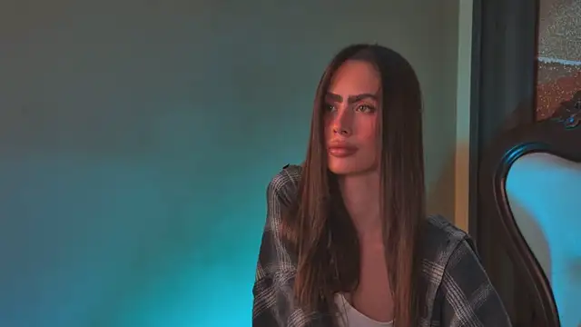 Amanda_River Live Chatraum