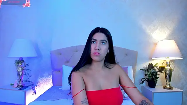 Mia_Montess' Live Chat Room