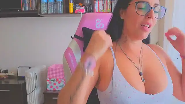 Chat soba uživo modela tatii222