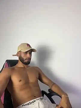 חדר צ'אט בשידור חי של Dasul_