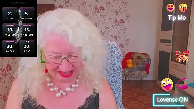 Pokój czatu na żywo – Maya_Mayflower