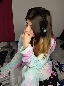 KratosAfroditacs Adlı Modelin Canlı Sohbet Odası