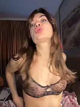 Mary_Kiitty Live chatroom