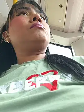 Ariana_Rodriguez Adlı Modelin Canlı Sohbet Odası