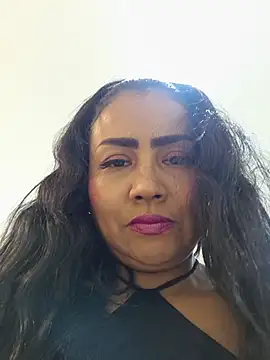Pokój czatu na żywo – Ariana_Rodriguez