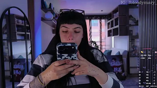 Živá chatovací místnost Saraa_Desiree