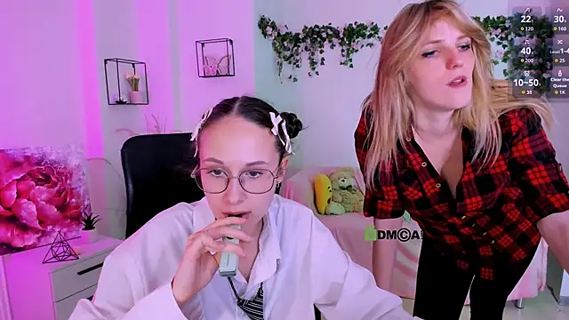 mona_cloud – Naživo XXX chat