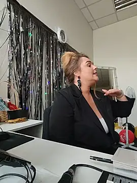 Juicy_PeachLux Cameră chat live