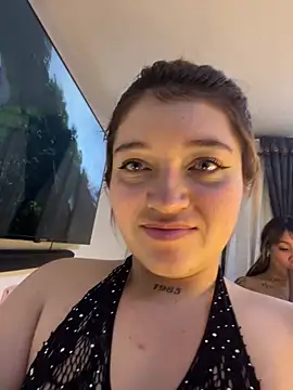 Karina_Leon – live chatrum