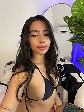 _Emily_Thompson_ Cameră chat live