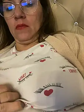 SCARLET-20's Live Chat Room