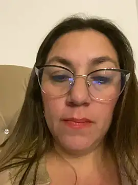 SCARLET-20's Live Chat Room