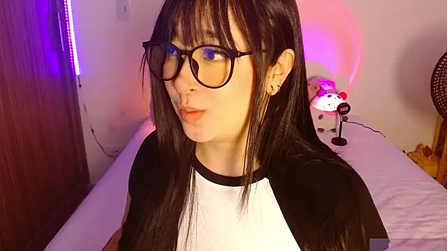 Oliviargf live-chat rom