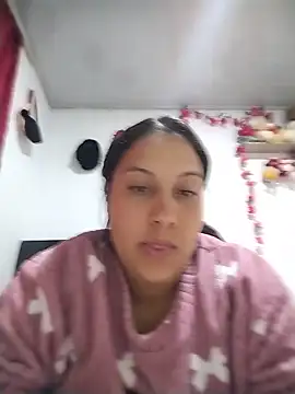 Chat ao vivo de esmeralda_jadees