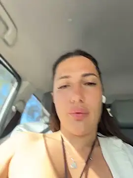 AleksandraRich Adlı Modelin Canlı Sohbet Odası