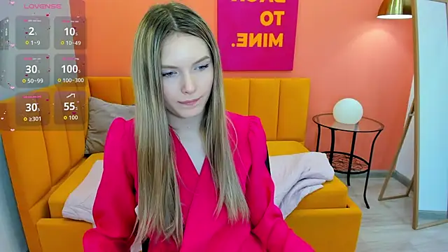 EvelineAmore's Live Chat Room