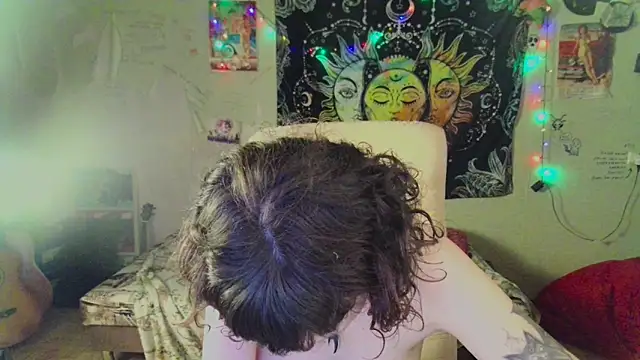غرفة دردشة Lil_foxxx المباشرة