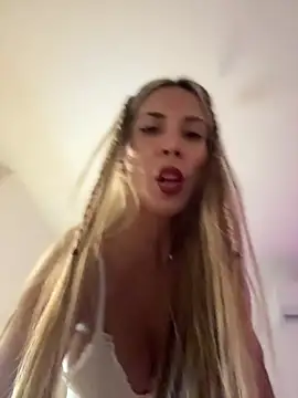 Chatroom en direct de iam_sofia__